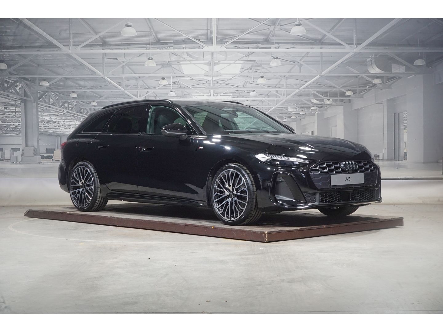 Audi A5 Avant TDI quattro S line Tech+ AHK