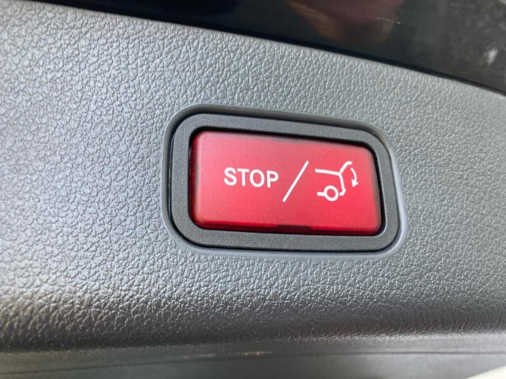 Mercedes-Benz GLC 220 d 4M AMG - Samsaru's Car Outlet