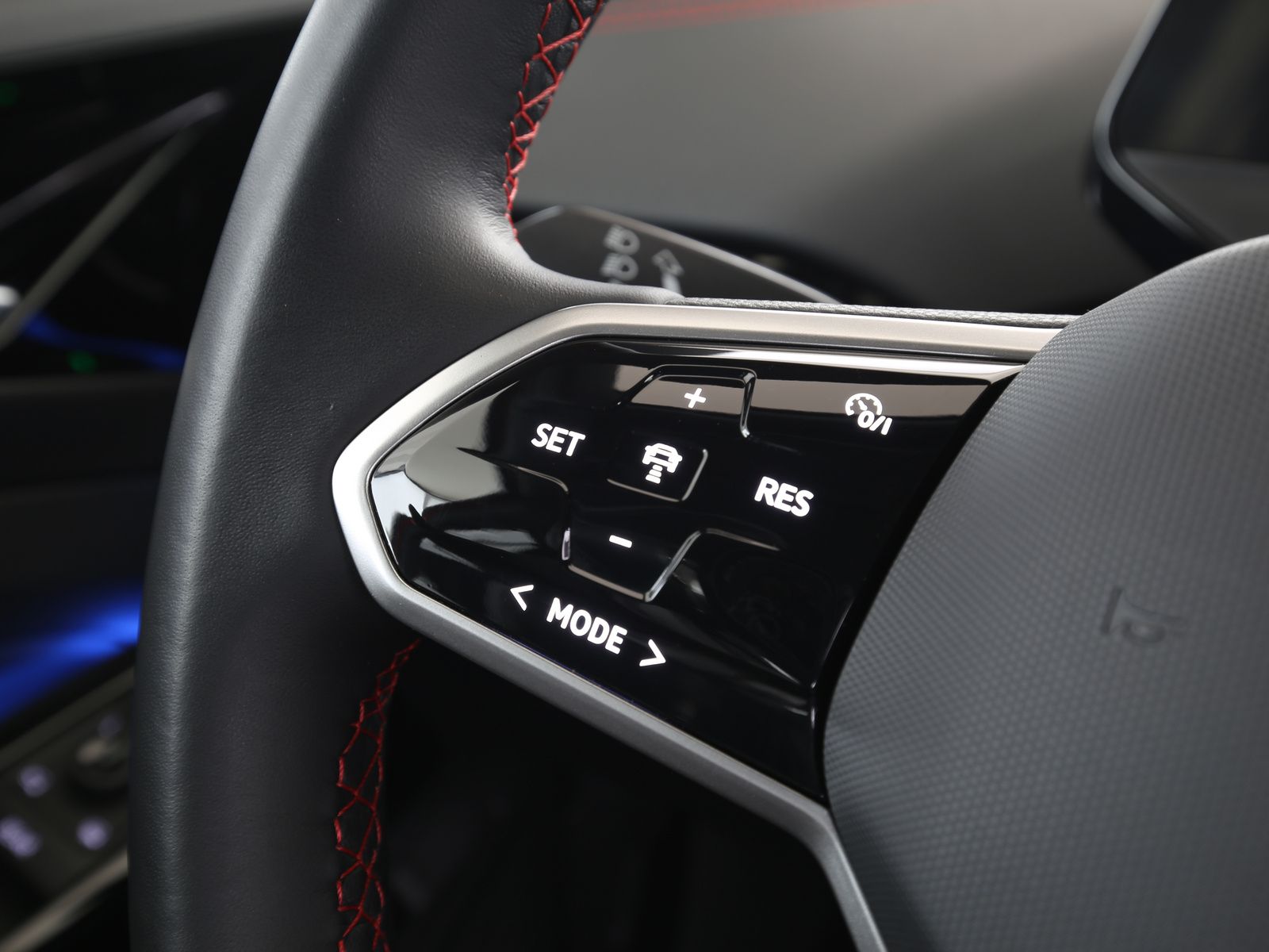 Volkswagen ID.4 GTX 299PS 4M Navi AHK Pano.dach RFK AreaVie