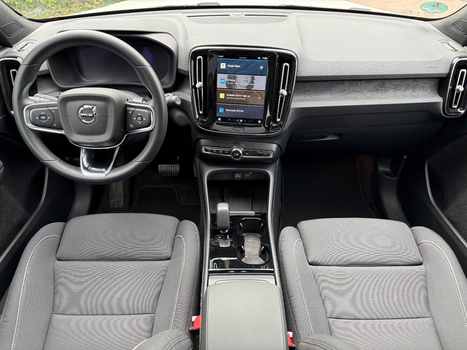 Volvo XC40 ULTIMATE TWIN+PIXEL+AHK+20"+WÄRMEPUMPE