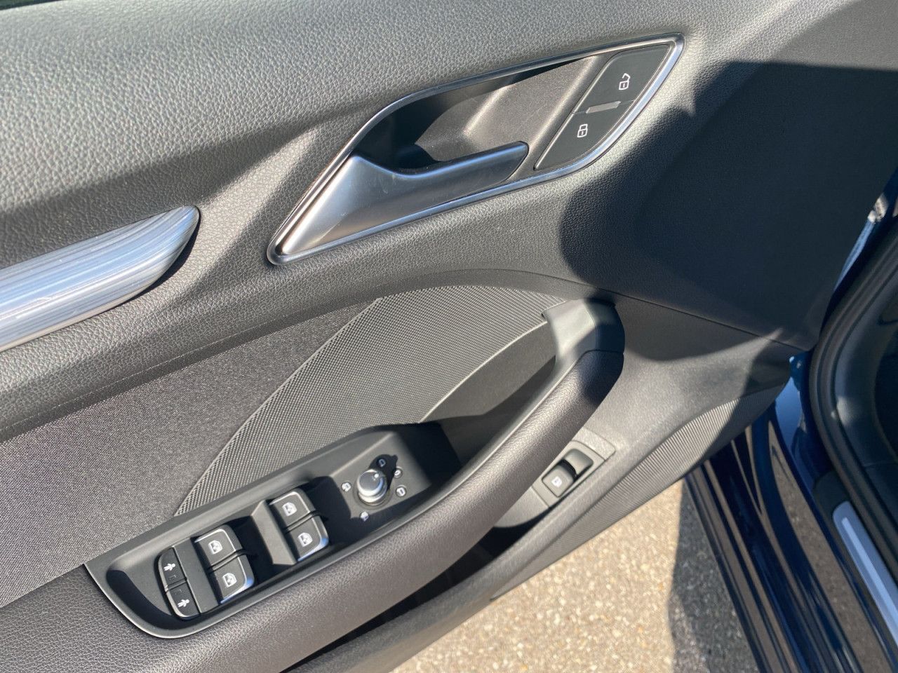 Audi A3 Sportback 40 e-tron sport S tronic - Samsaru's Car Outlet