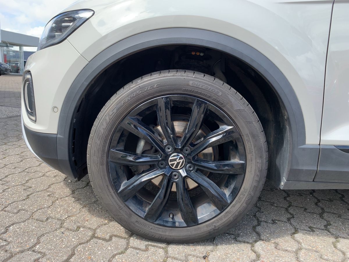 Volkswagen T-Roc Style 2.0 TDI BLACK - Samsaru's Car Outlet