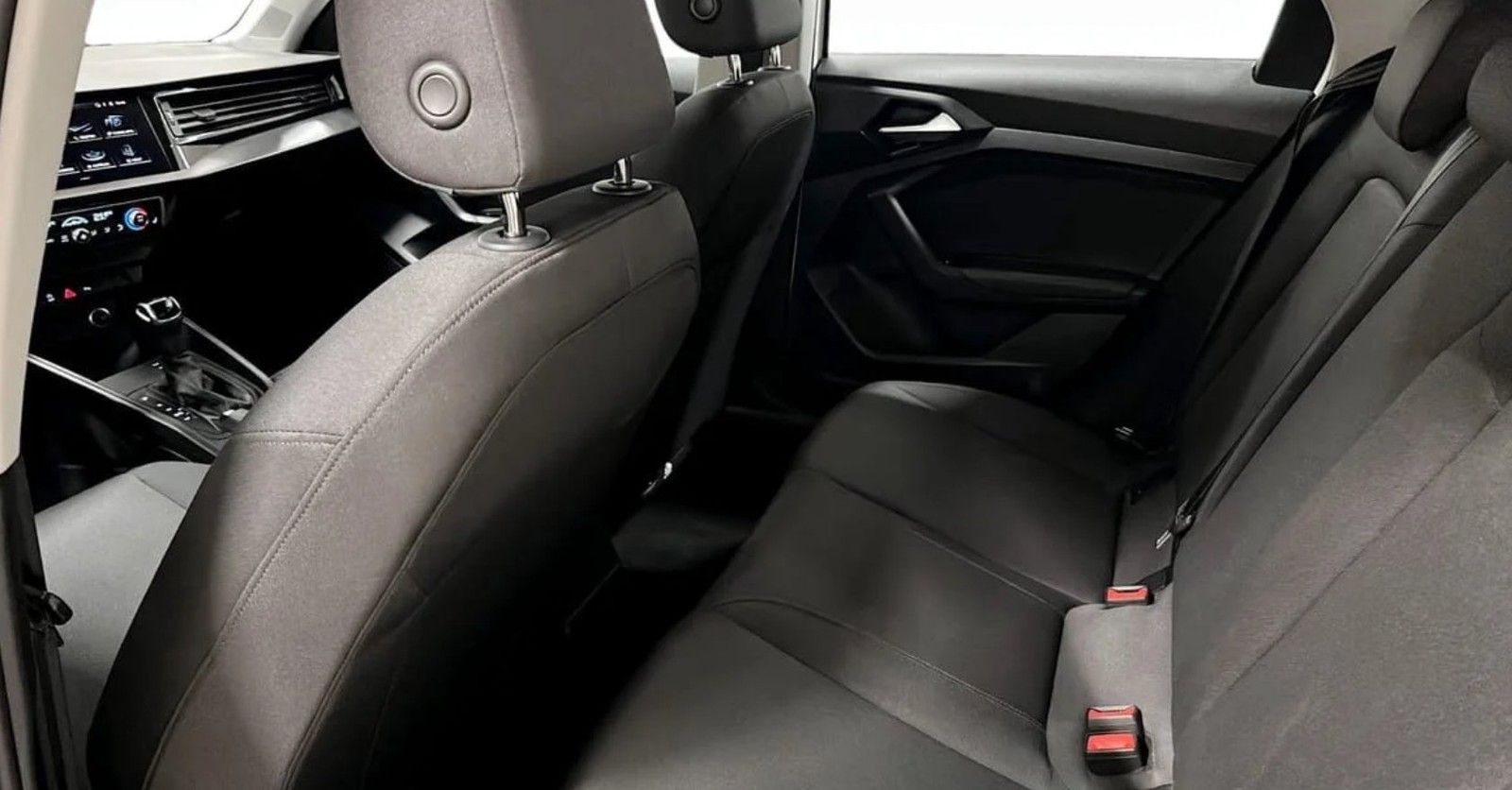 Audi A1 Sportback 35 TFSI - Samsaru's Car Outlet