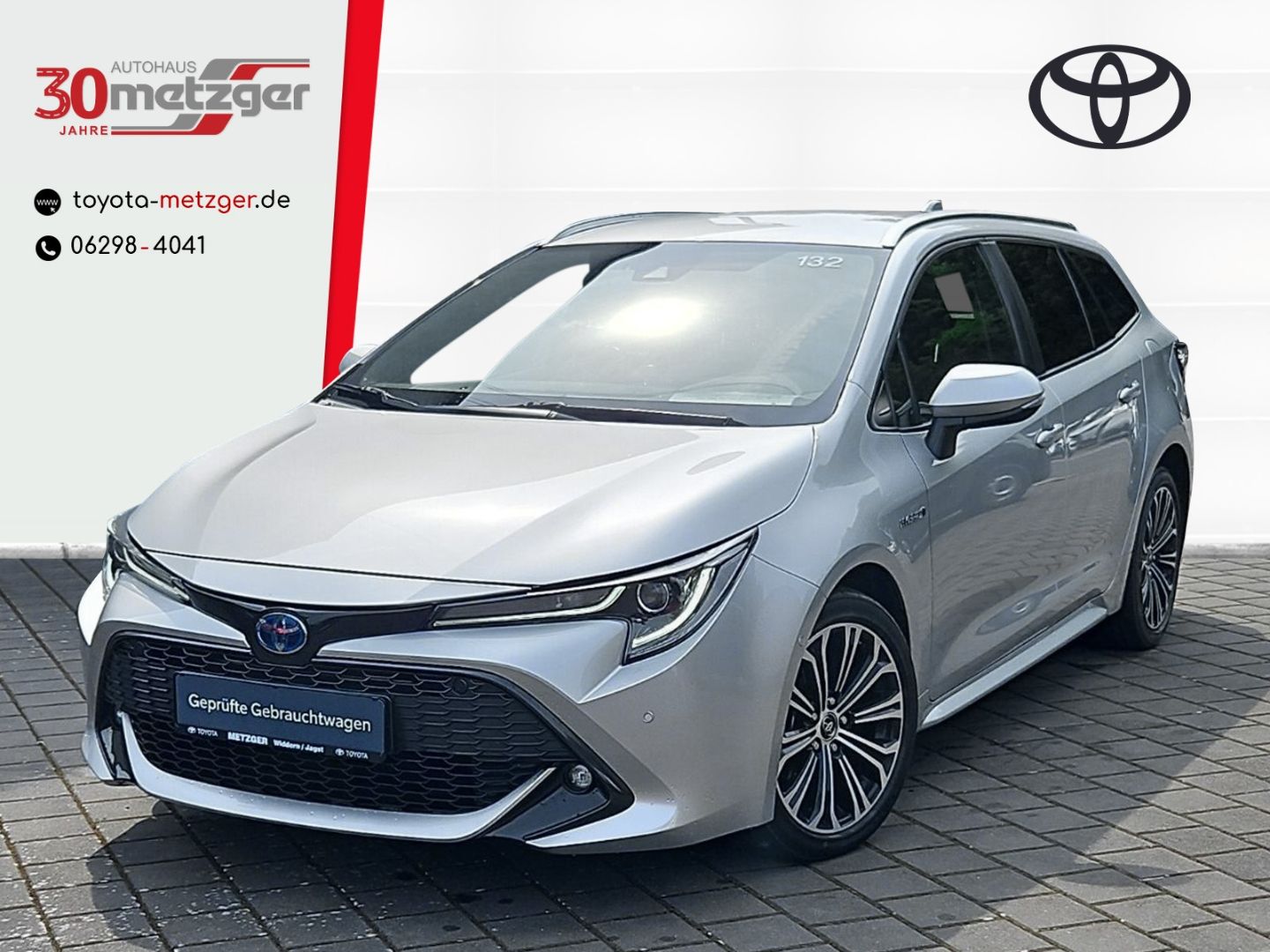 Toyota Corolla Touring Sports 1.8 Hybrid Club - Samsaru's Car Outlet
