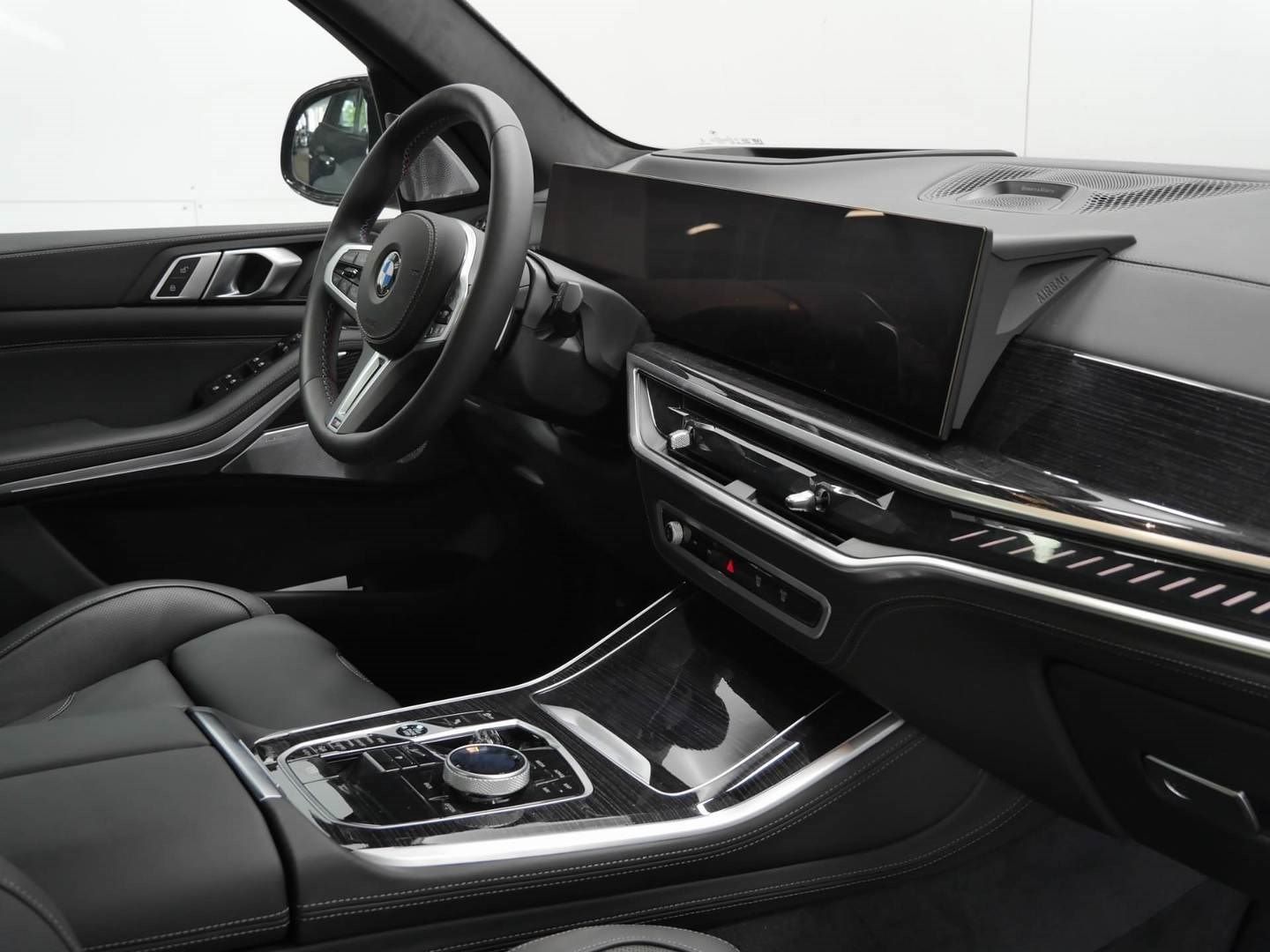 BMW X5 M60i xDrive UPE 159T€
