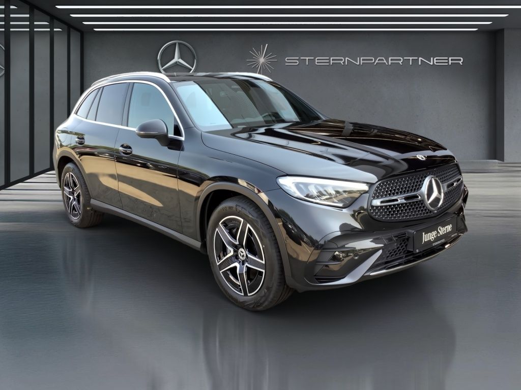 Mercedes-Benz GLC 220 d 4M AMG+KAM+LED+AMBI+TOTW+DIST+PANO+AHK