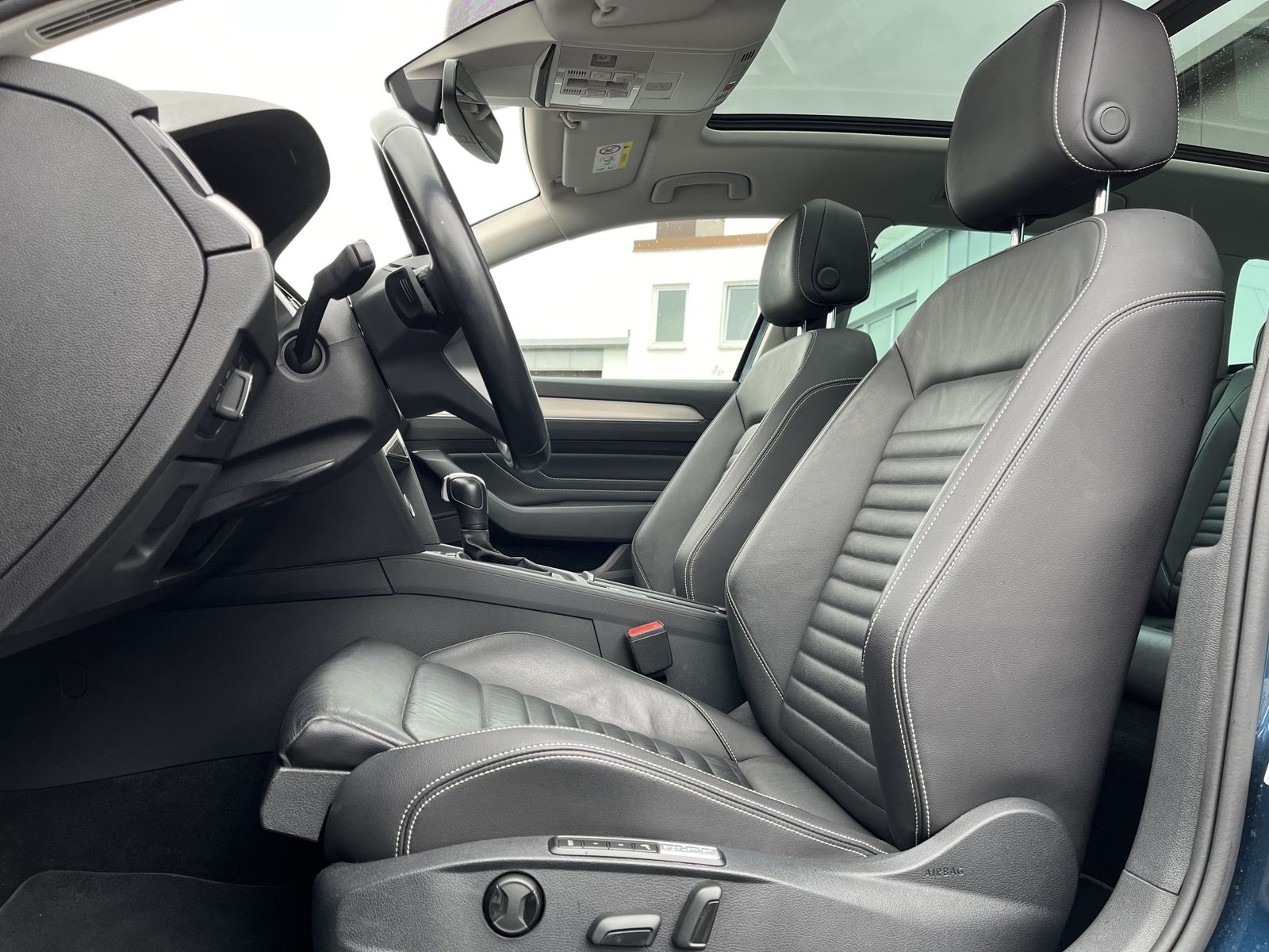 Volkswagen Passat Variant 2.0 TDI DSG Business 156€ m.20% A