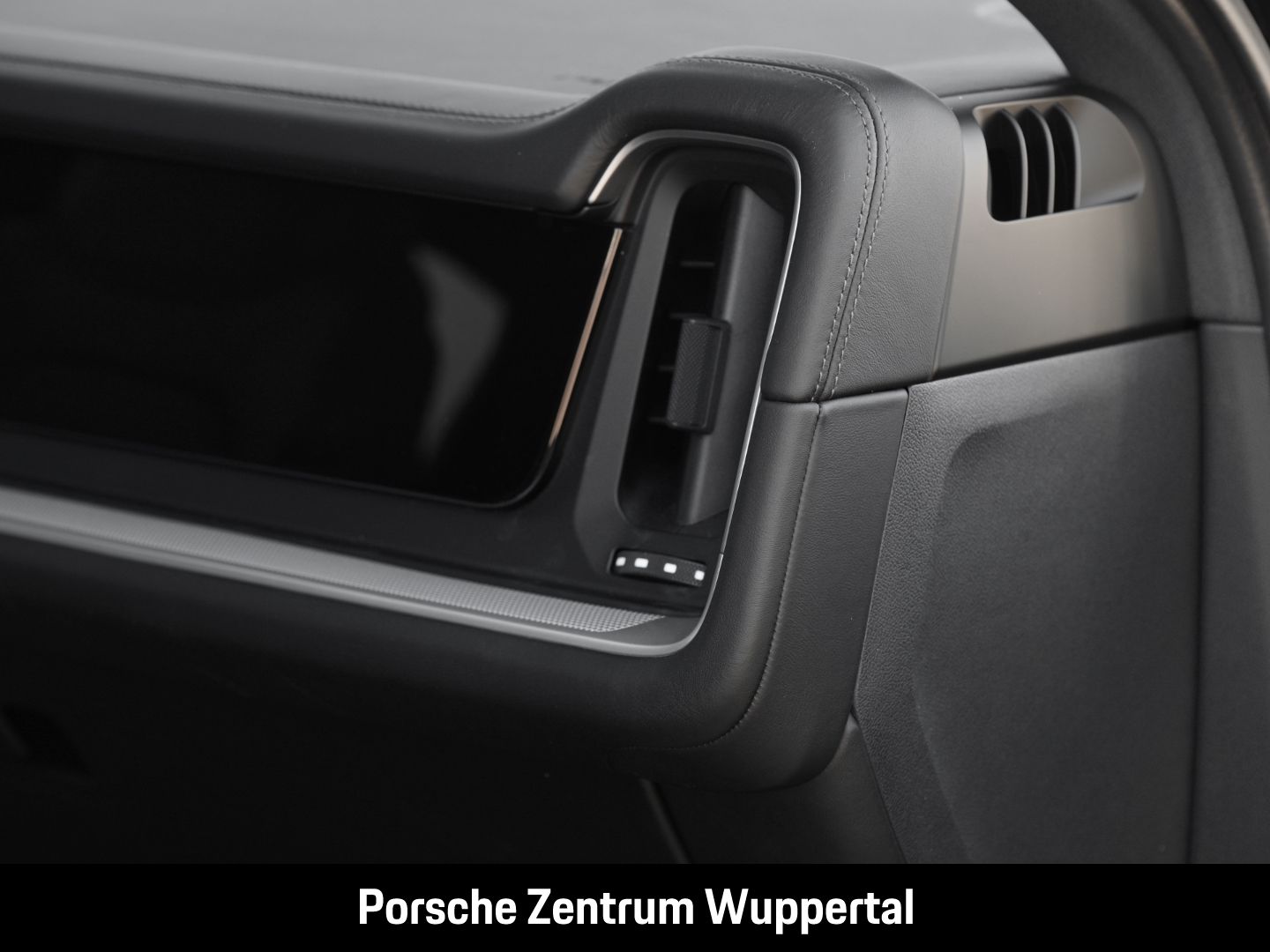 Porsche Cayenne S Coupe Sportabgasanlage BOSE 22-Zoll
