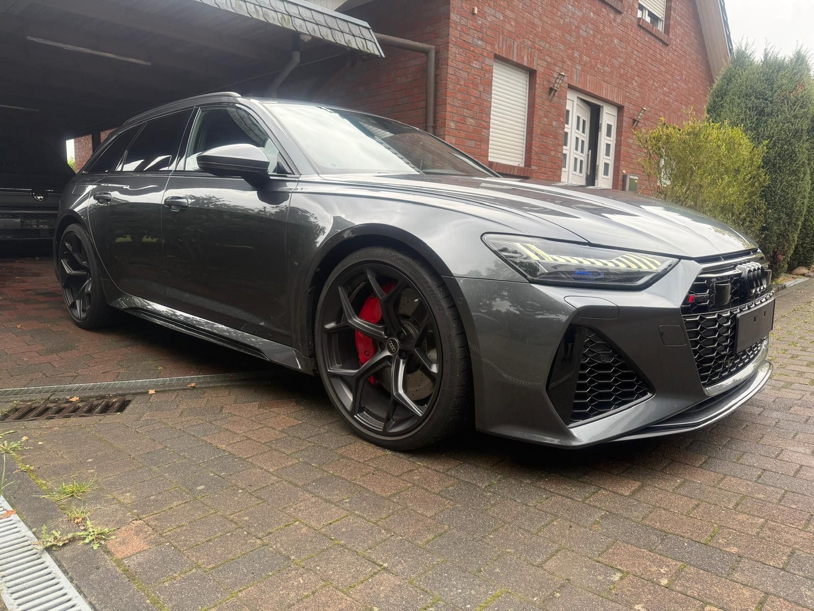 Audi RS6 Performance 4.0 TFSI tiptr. quattro