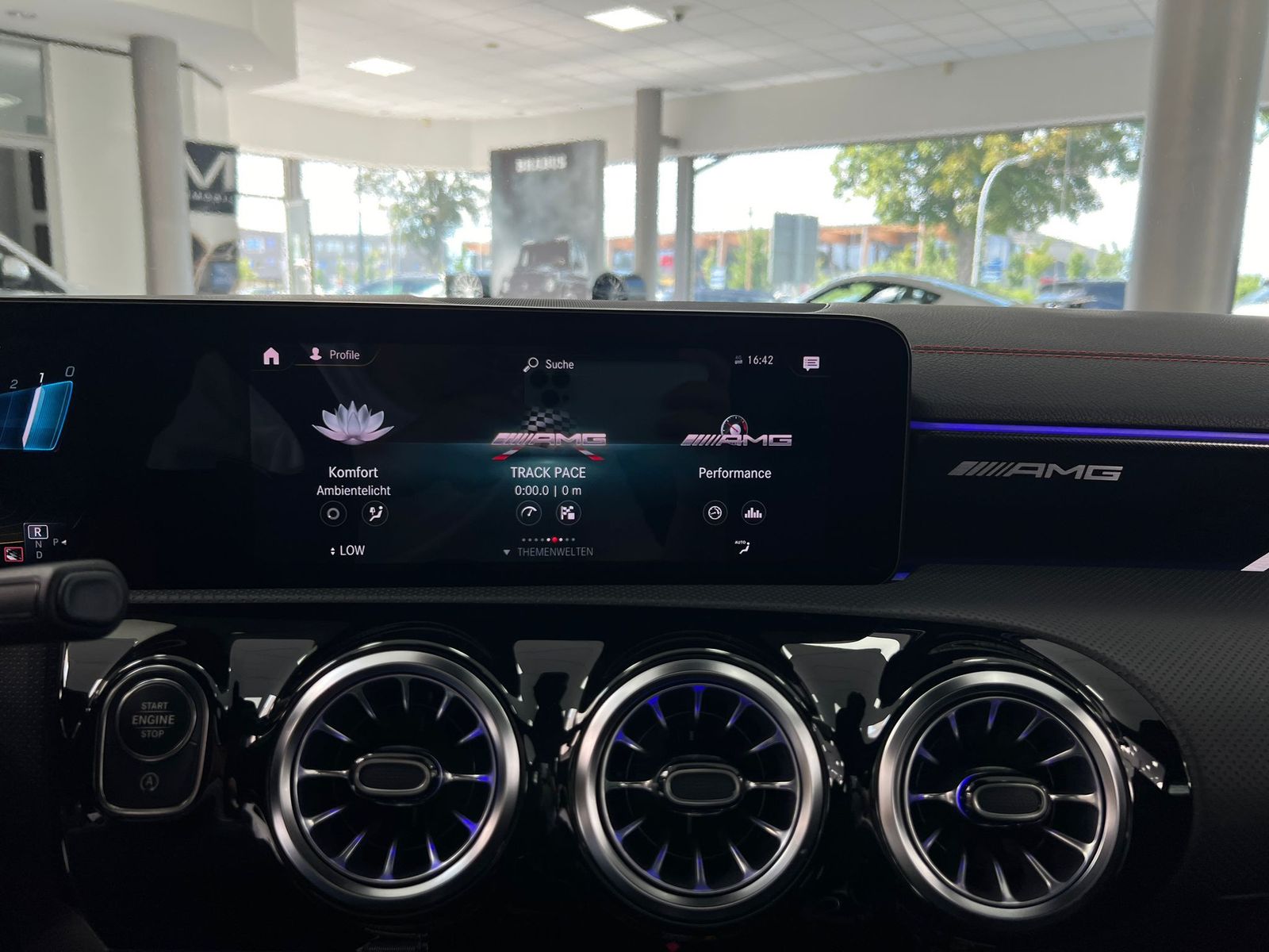 Mercedes-Benz CLA 45 AMG - Samsaru's Car Outlet