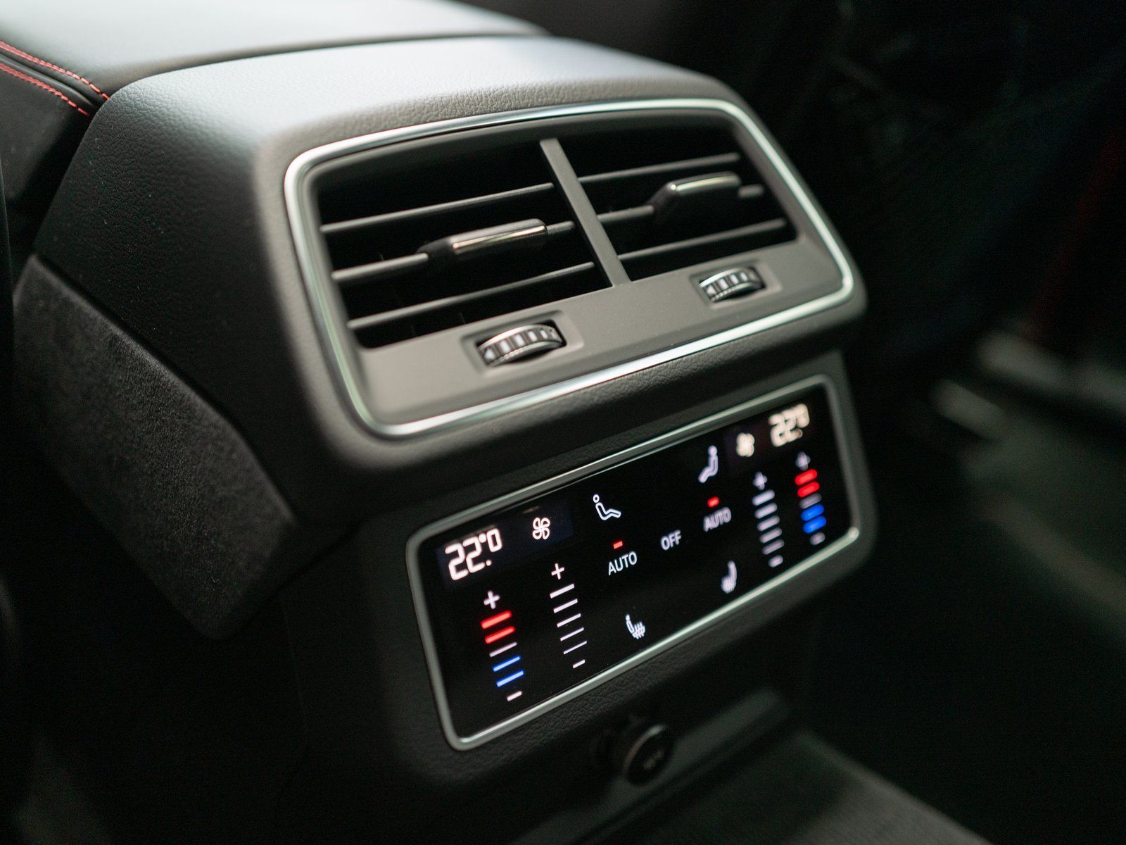 Audi RS6 Performance,Dynamik+,OptikCarbon,22",305km/h