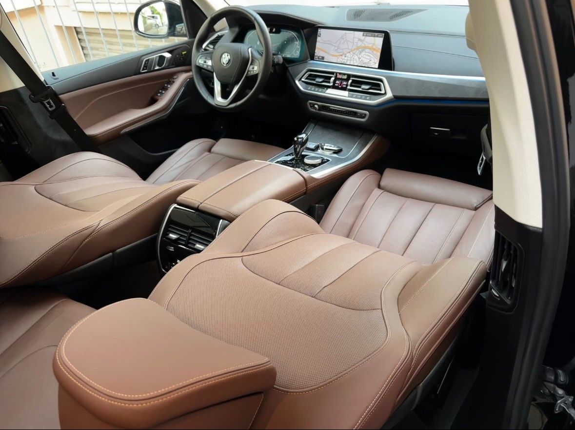 BMW X5 xDr45e PANO*Laser*Sitzkl*Massage*AHK*DA-Prof
