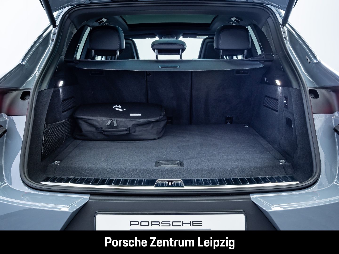 Porsche Cayenne S E-Hybrid HD-Matrix el.AHK HeadUp InnoD