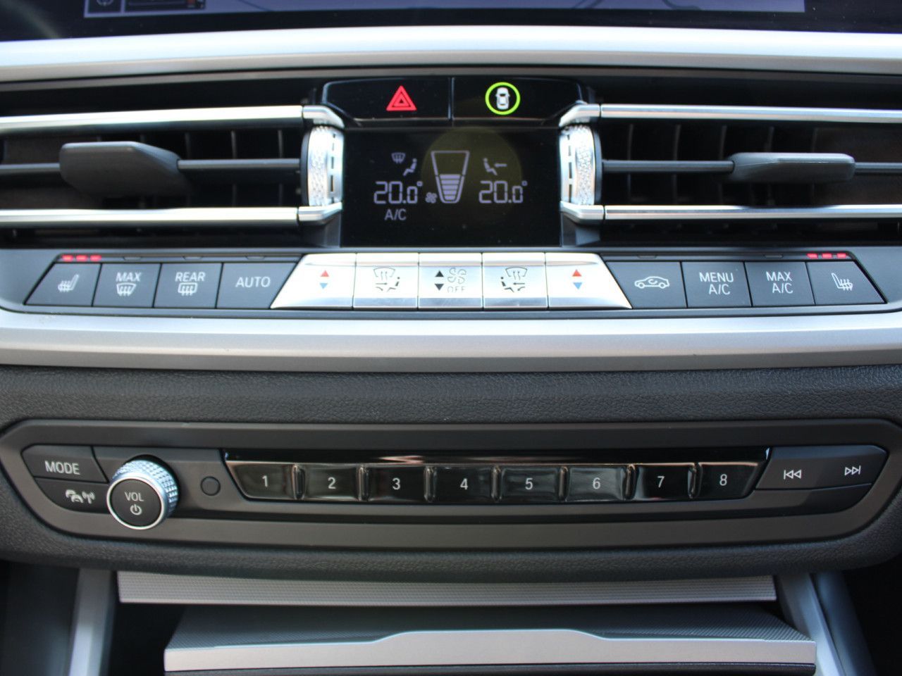 BMW 320d xDr.T.Sports.LiveProf.HiFi - Samsaru's Car Outlet