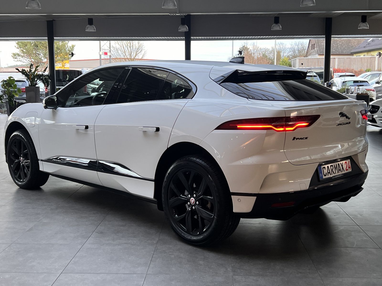 Jaguar I-PACE EV320 SE BlackPack HeadUp Stanheiz Ionisa