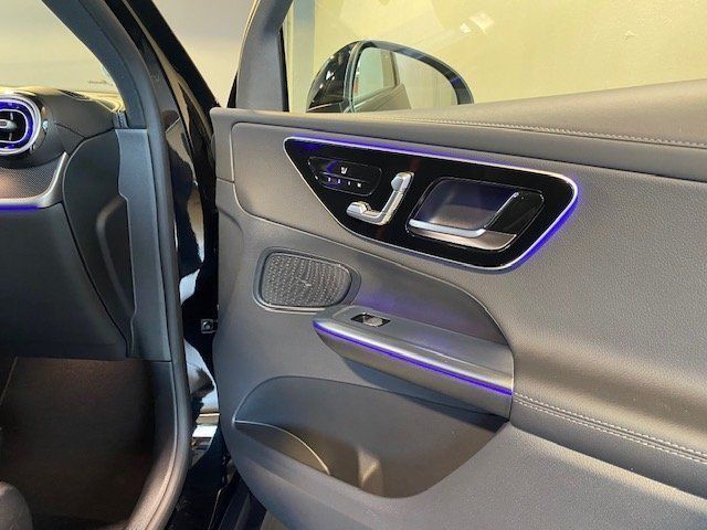 Mercedes-Benz GLC 200 4M AMG Night AHK/Pano/Tot/Distr/360°/DAB