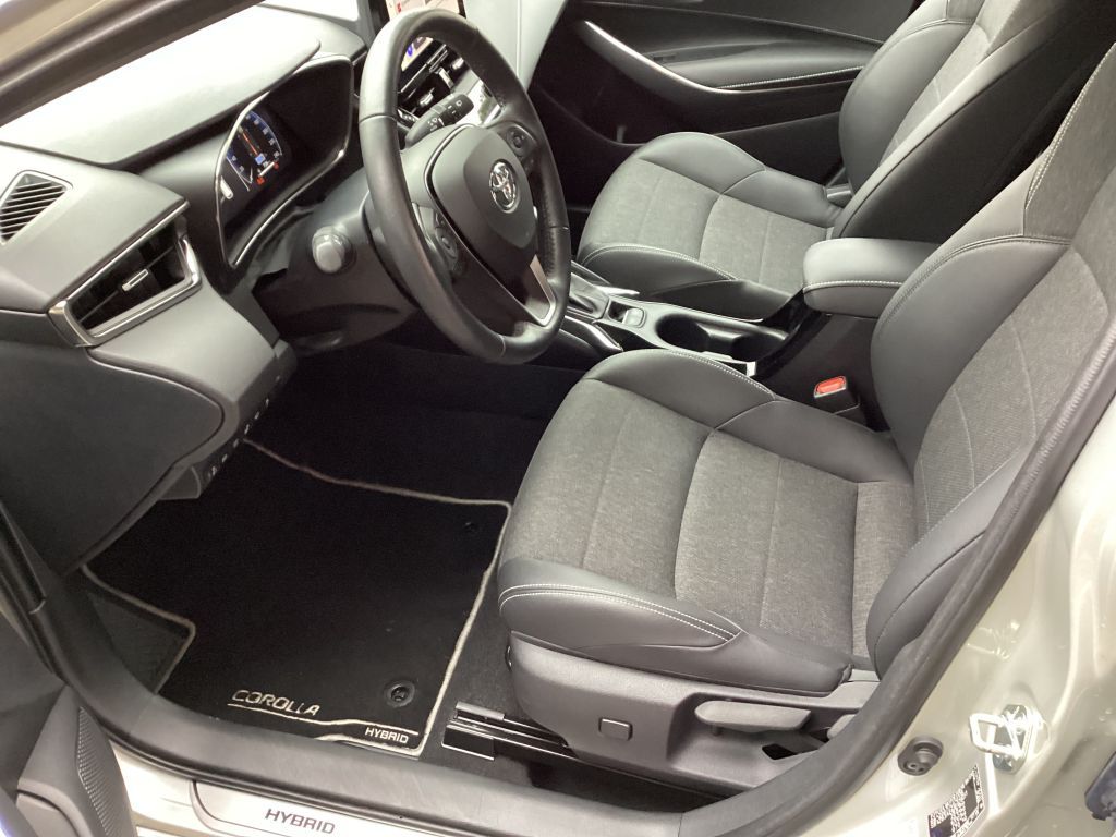 Toyota Corolla 1.8 Hybrid Touring Sports Team Deutschla