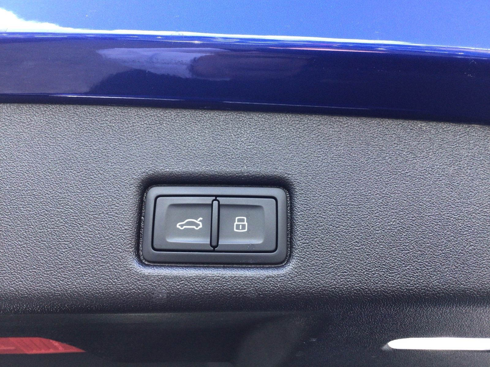 Audi Q5 TFSI Q 2x S LINE PANO LEDER LM21 AHK