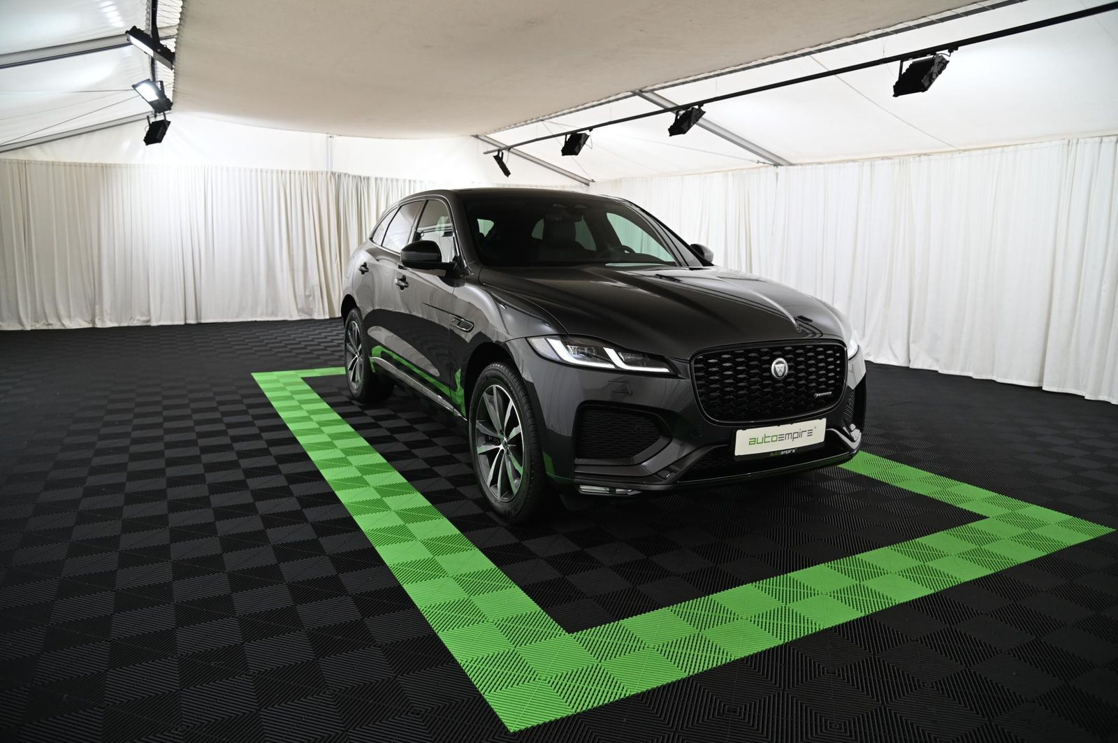Jaguar F-Pace D200 AWD R-Dynamic SE NAVI/PANO/ACC/20
