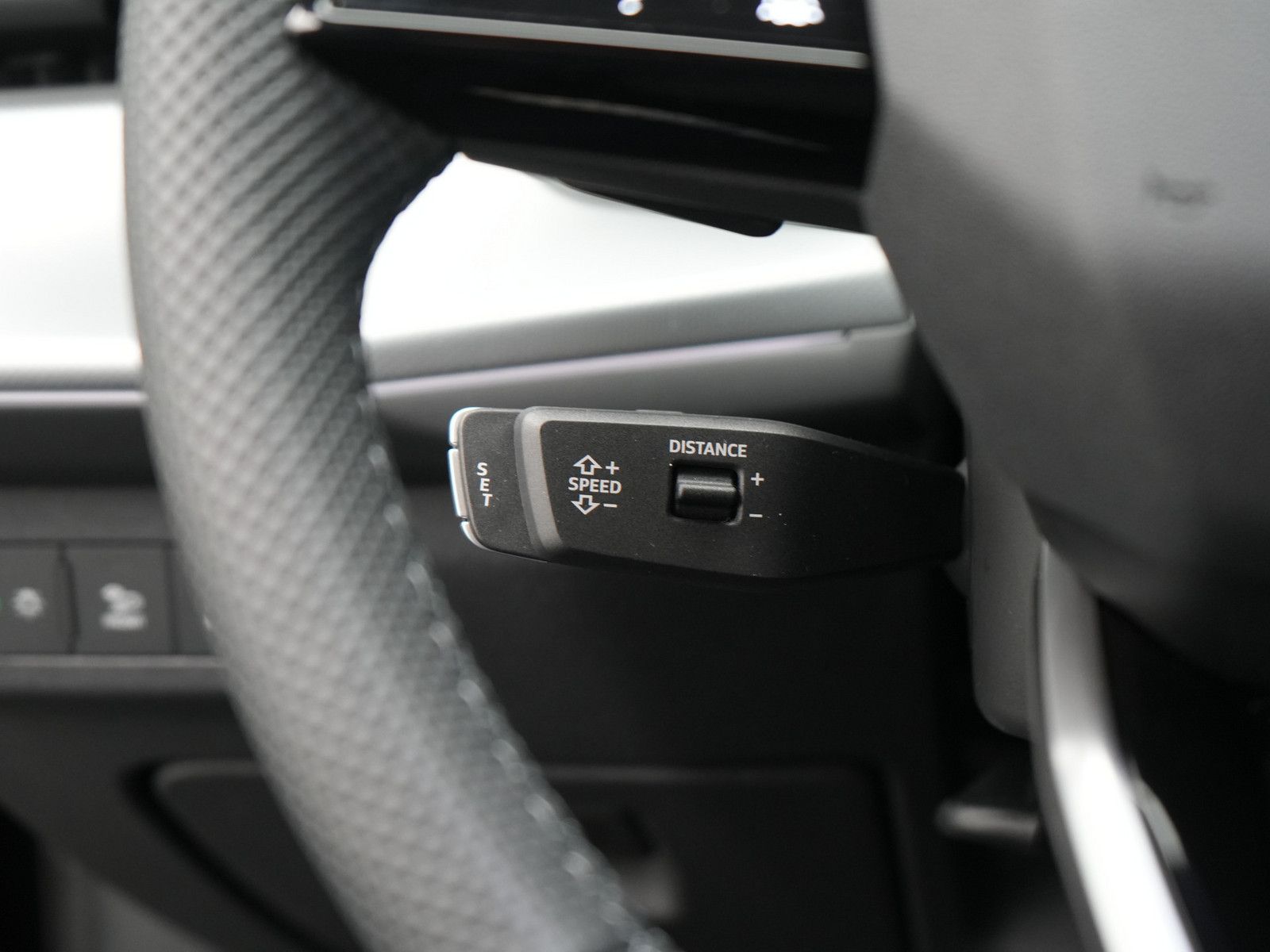Audi Q3 S tronic S line MATRIX AHK PANO HUD SONOS NAV
