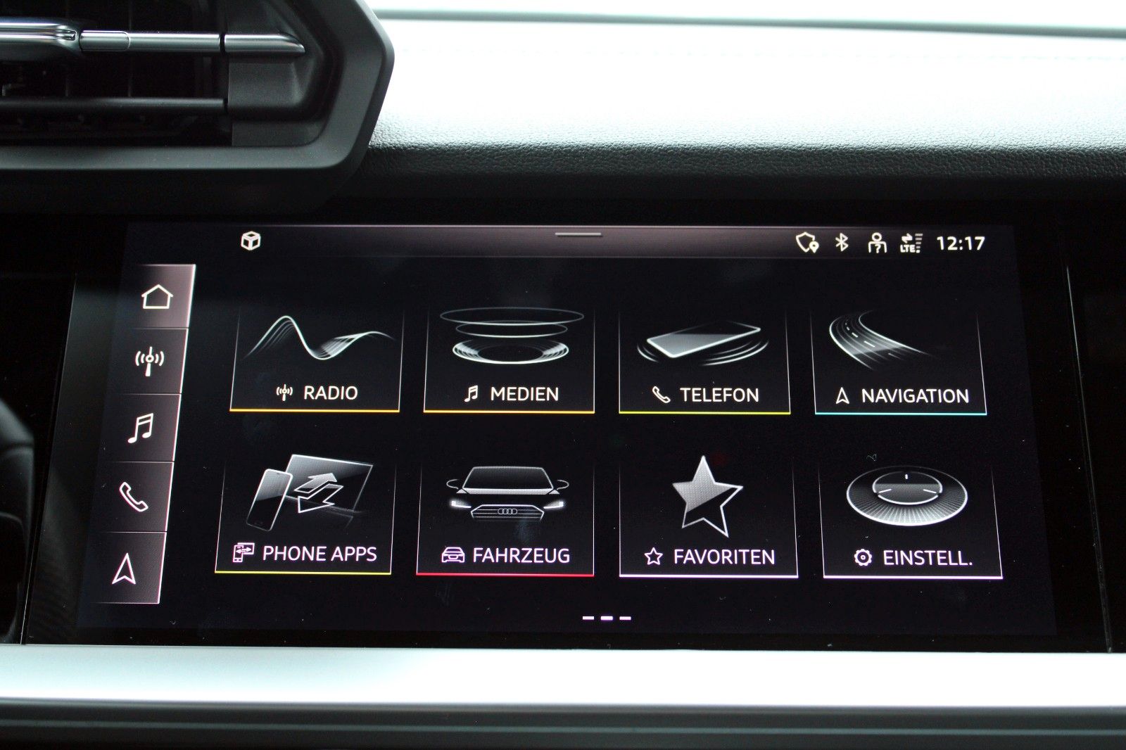 Audi A3 Sportback 40TFSIe S-tronic S LINE LED PARKEN