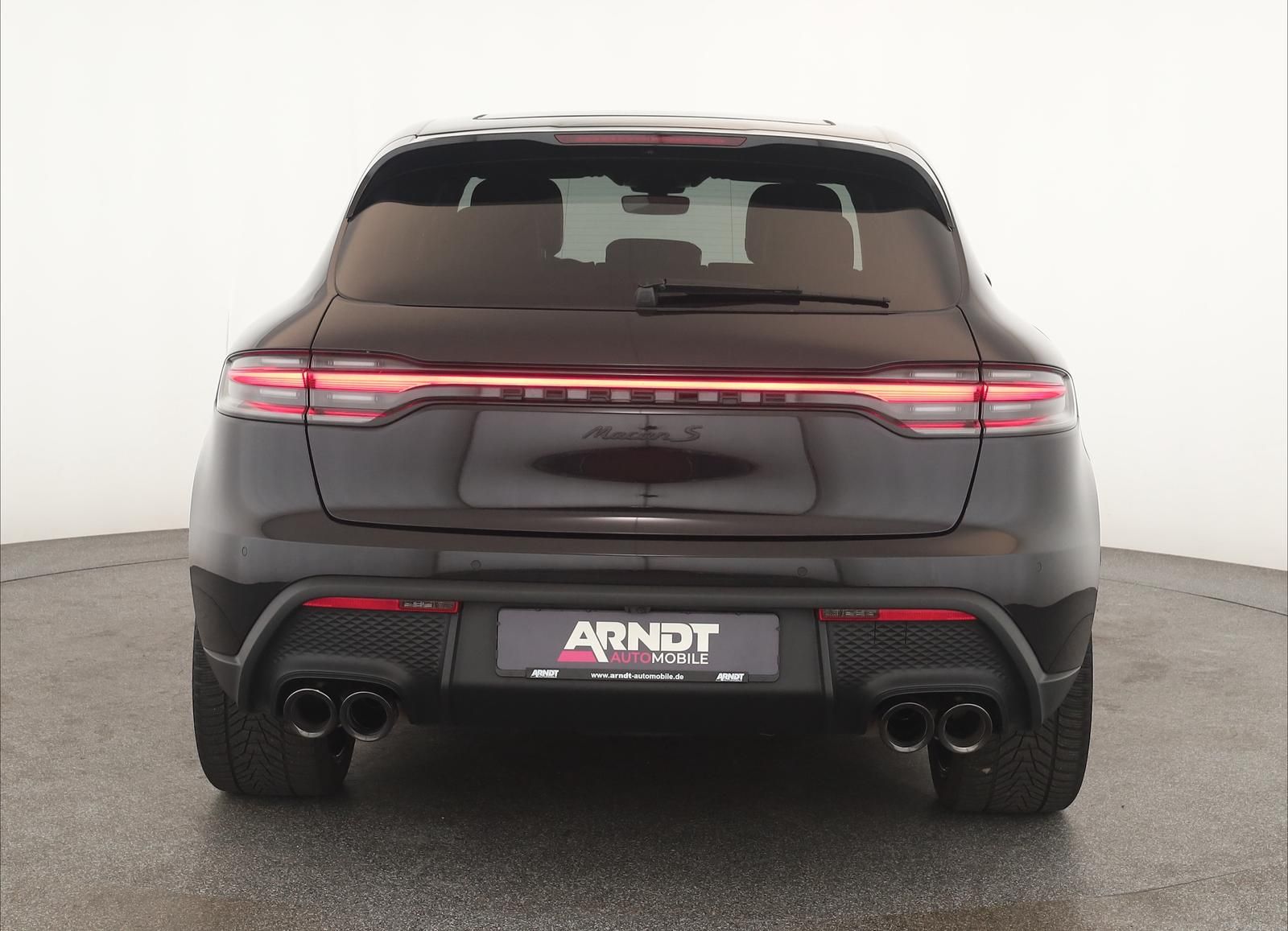 Porsche Macan S - Samsaru's Car Outlet
