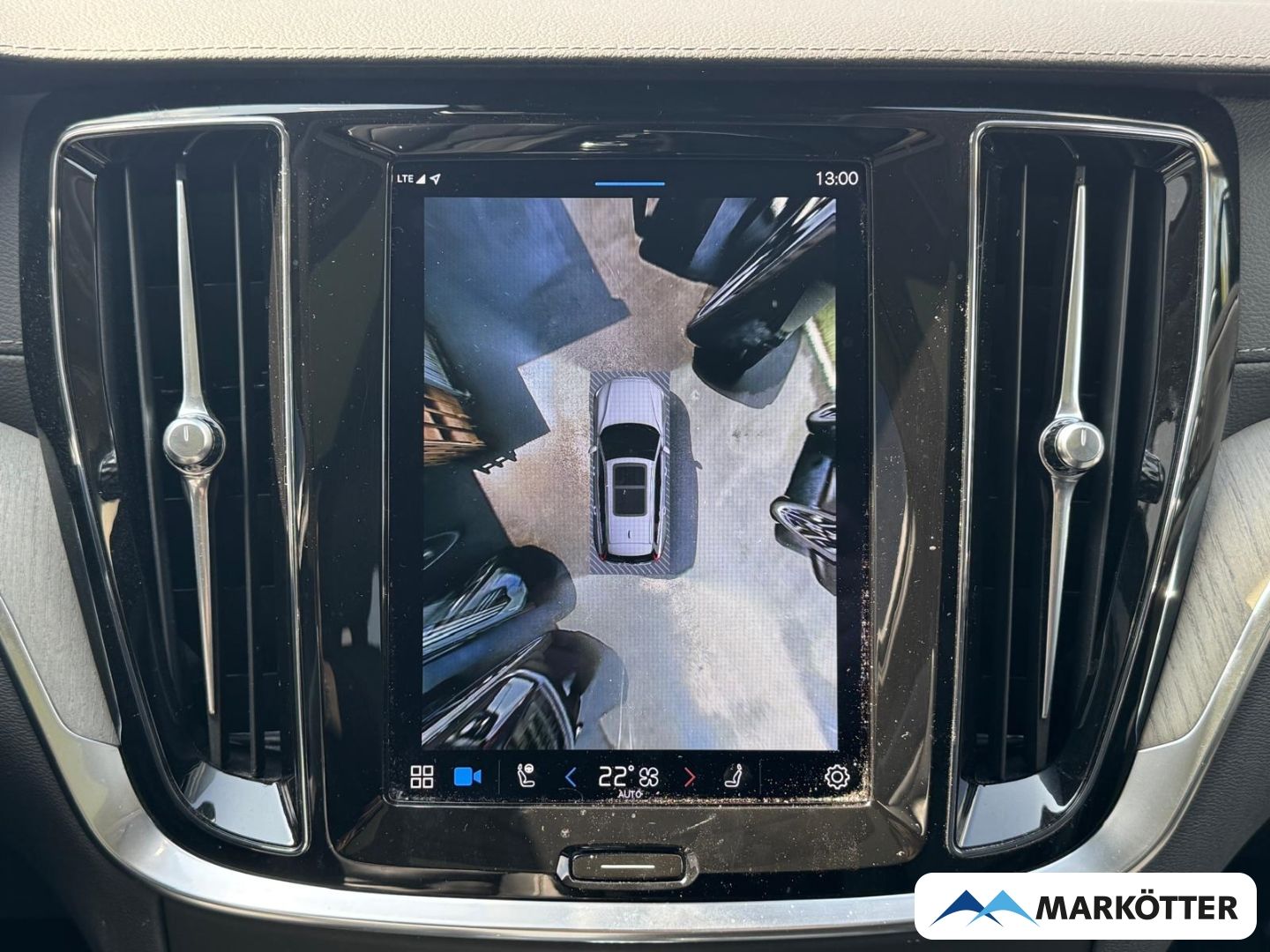 Volvo V60 T8 Recharge AWD Ultimate Dark 360CAM/AHK/ACC