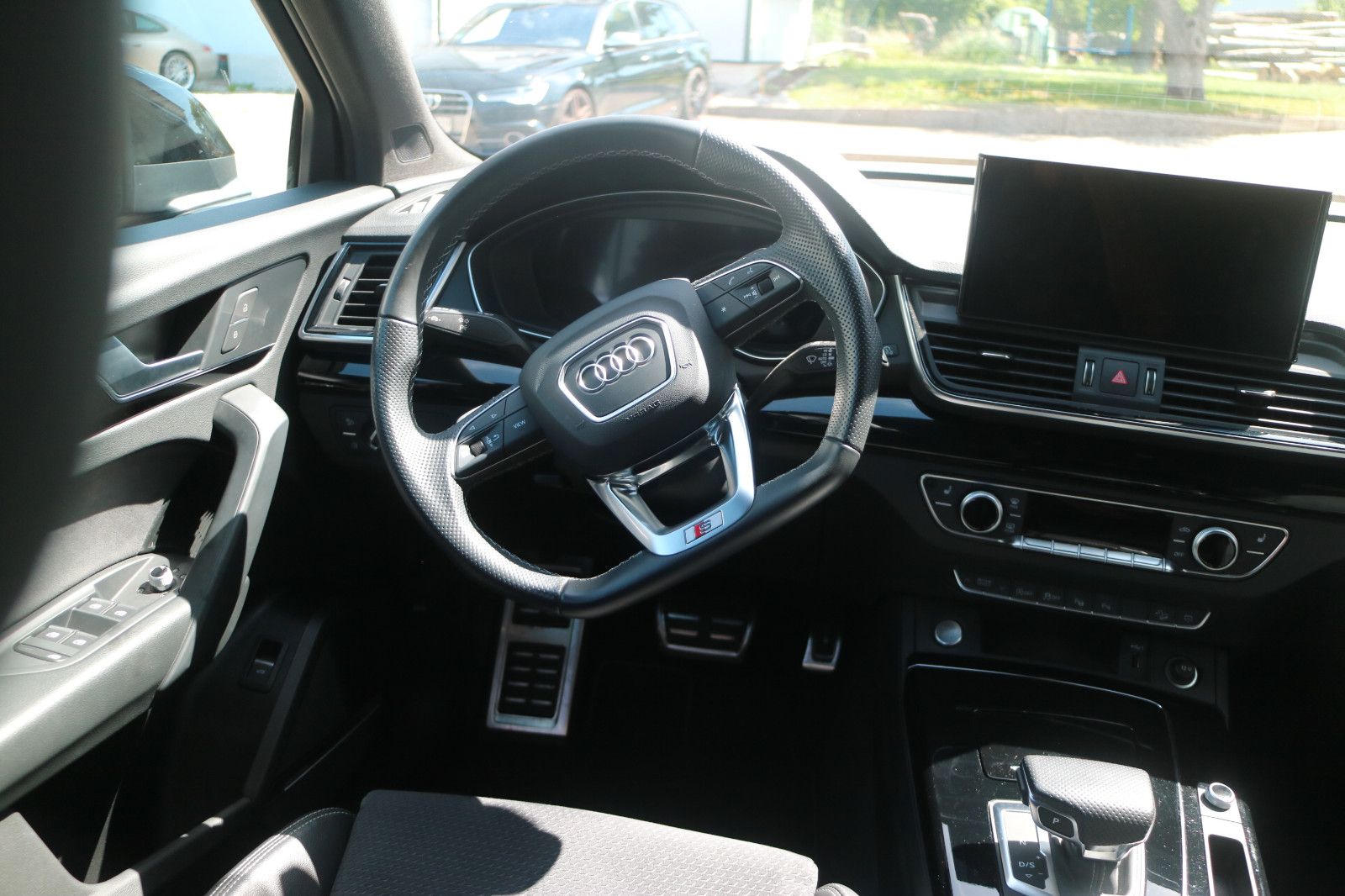 Audi Q5 Sportback 40 TDI quattro S line - Samsaru's Car Outlet