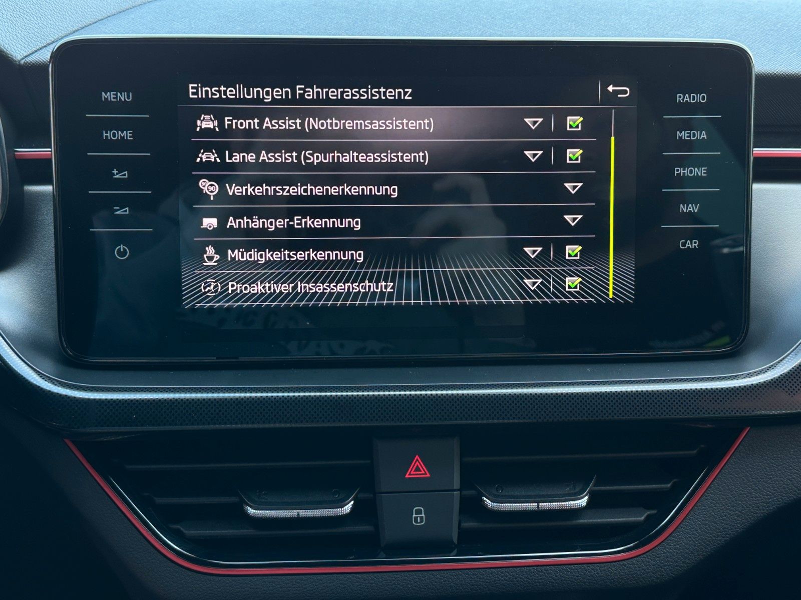 Skoda Kamiq 1.5TSi DSG Monte Carlo - Samsaru's Car Outlet