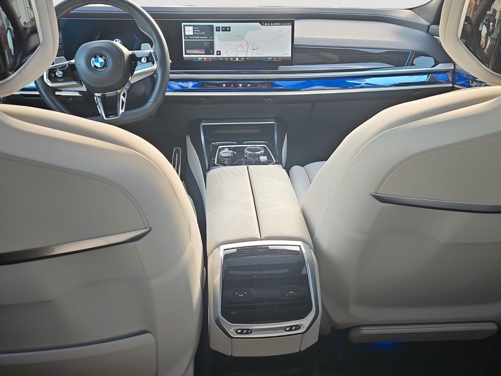 BMW 740 d xDrive MSport Iconic Massage Standhzg