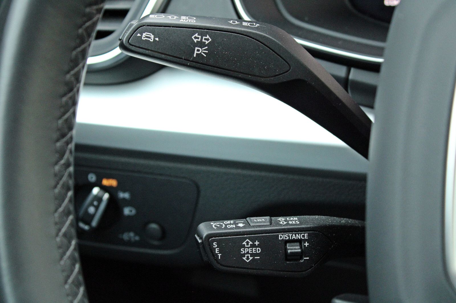 Audi Q5 40TDI qu S LINE MATRIX TOUR AHK KAMERA VC+
