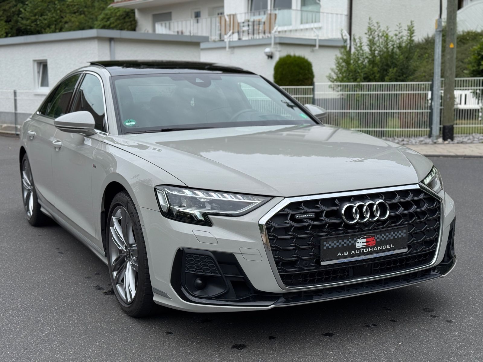 Audi A8 55 TFSI quattro S-line - Samsaru's Car Outlet