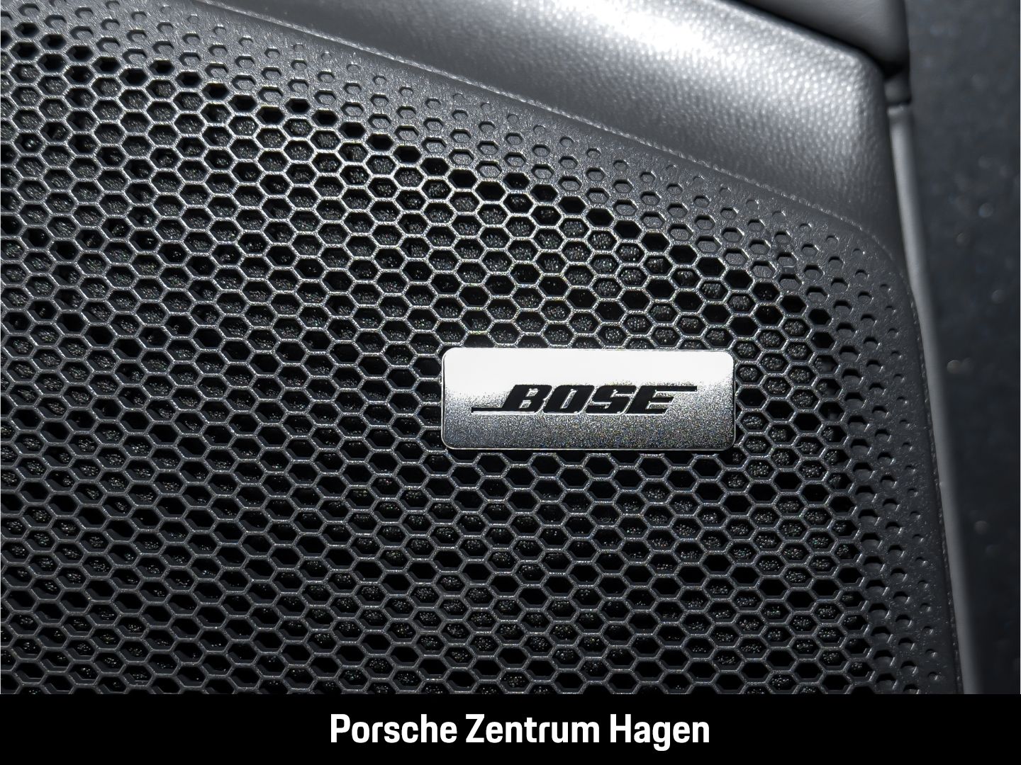 Porsche Macan Turbo Surround-View InnoDrive LED-Matrix