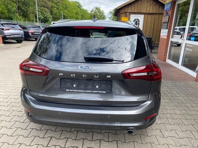 Ford Focus Turnier Titanium