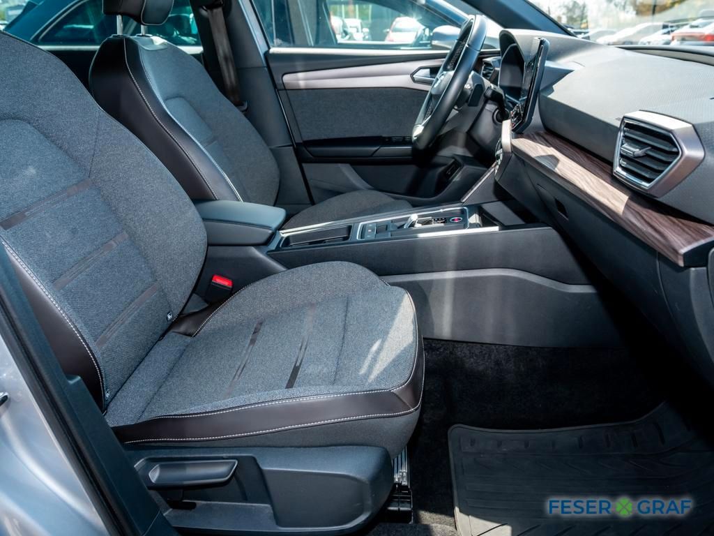Seat Leon ST XCELLENCE 1.4 eHybrid LED/ACC/AHK/KAMERA