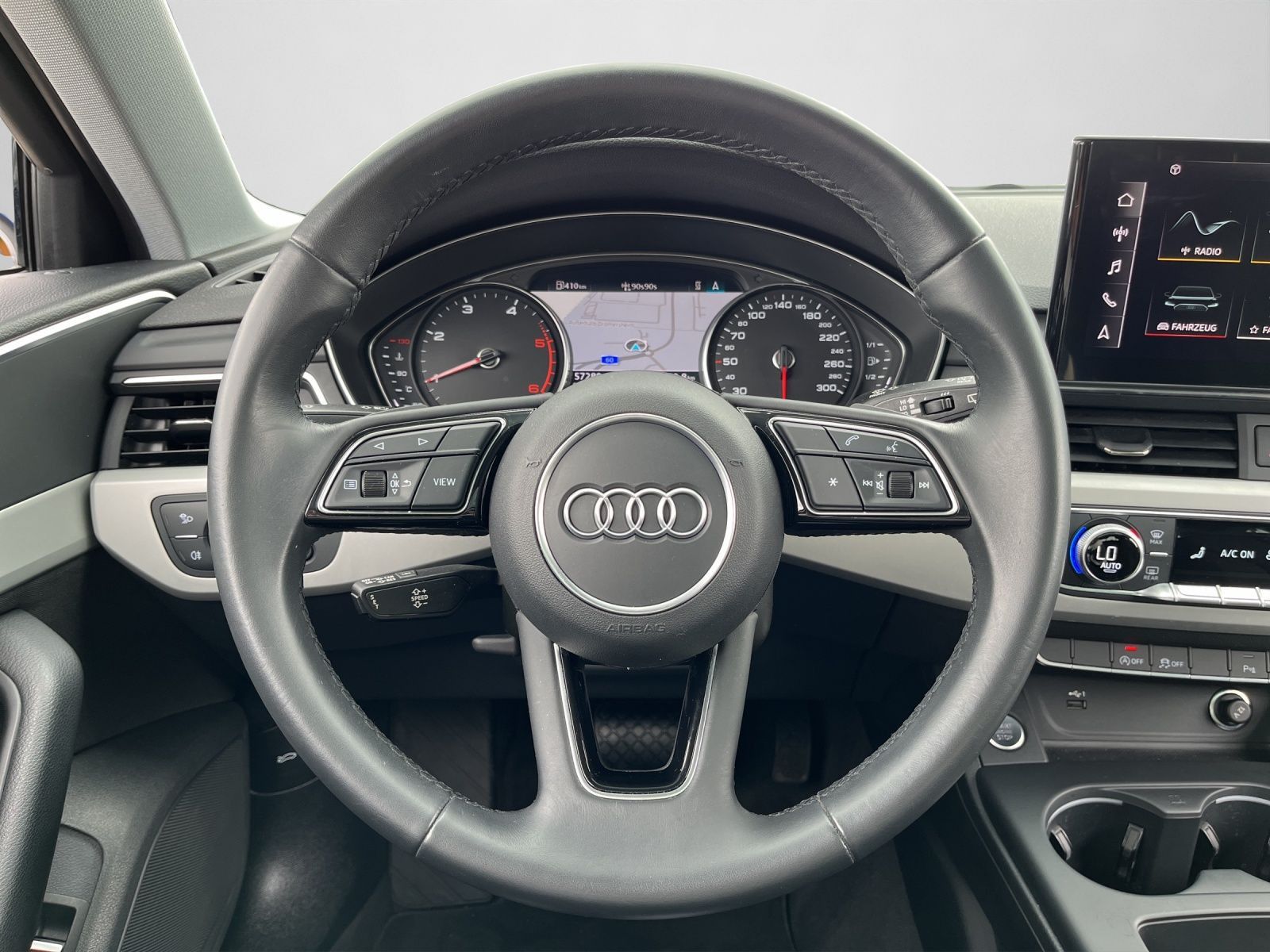 Audi A4 Avant 35 2.0 TDI - Samsaru's Car Outlet