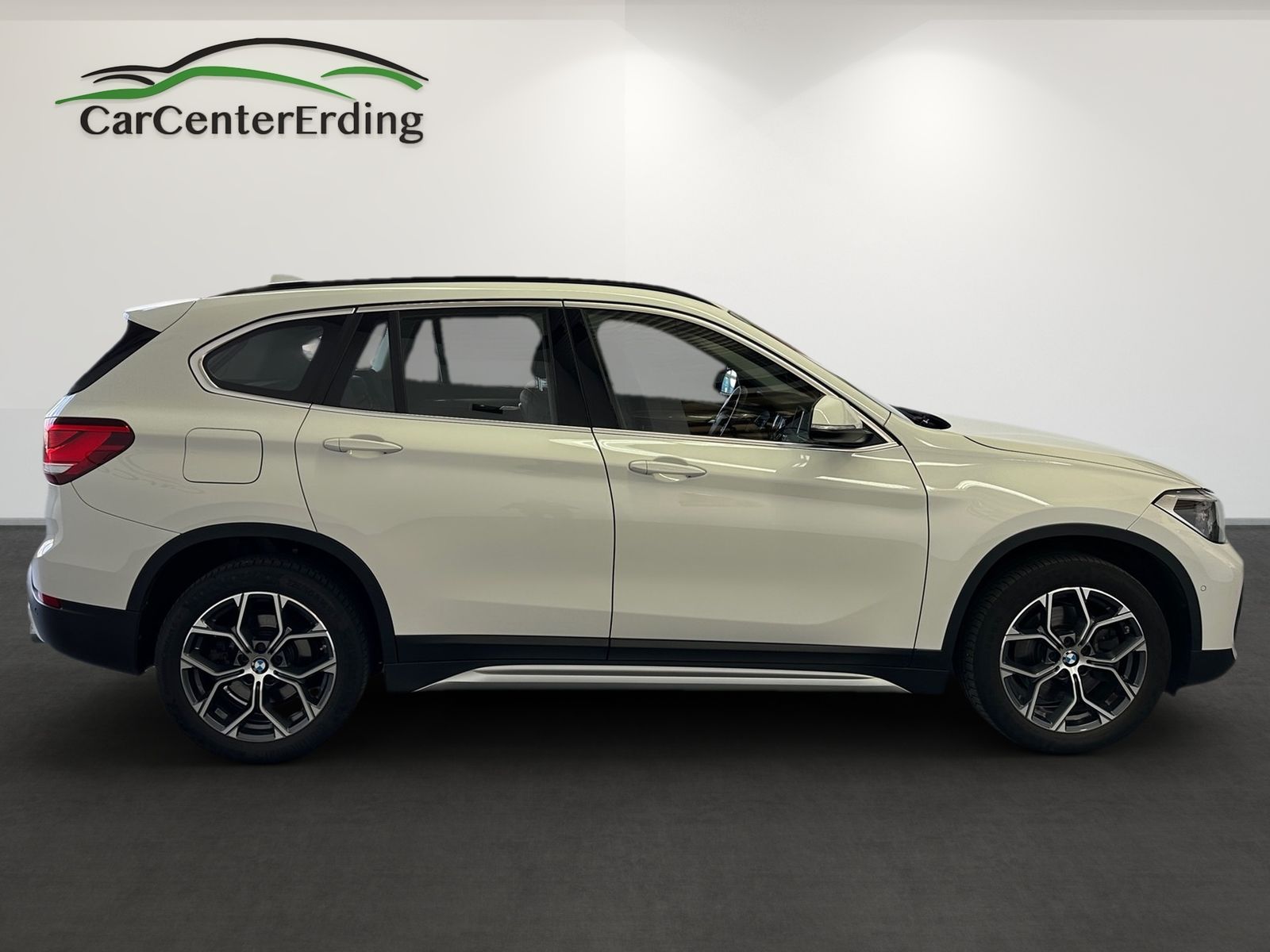 BMW X1 xDrive25d - Samsaru's Car Outlet