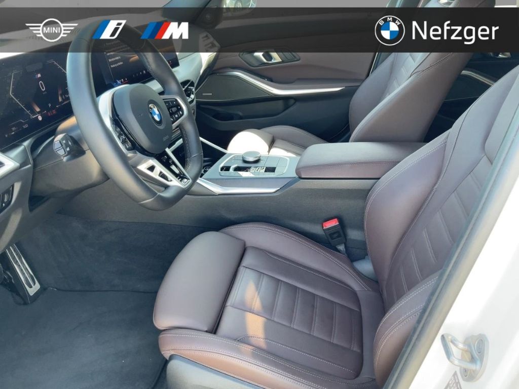 BMW 330 i xDrive Tour. M Sport HUD Pano H/K HiFi AHK