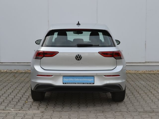 Volkswagen Golf VIII 1.5 TSI Life - Samsaru's Car Outlet