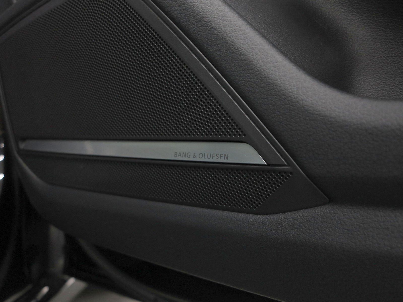 Audi A6 40 TDI S Line - Samsaru's Car Outlet