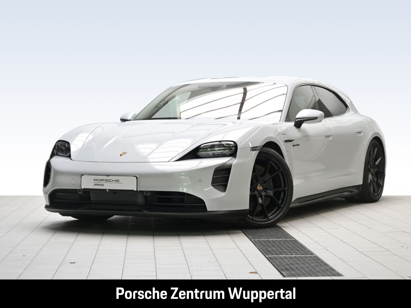 Porsche Taycan GTS Sport Turismo Burmester Sport Chrono