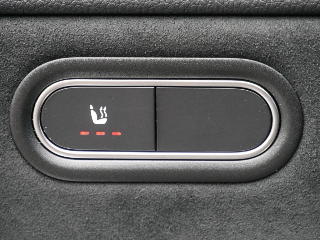 Mercedes-Benz CLA 220 4MATIC Coupé - Samsaru's Car Outlet
