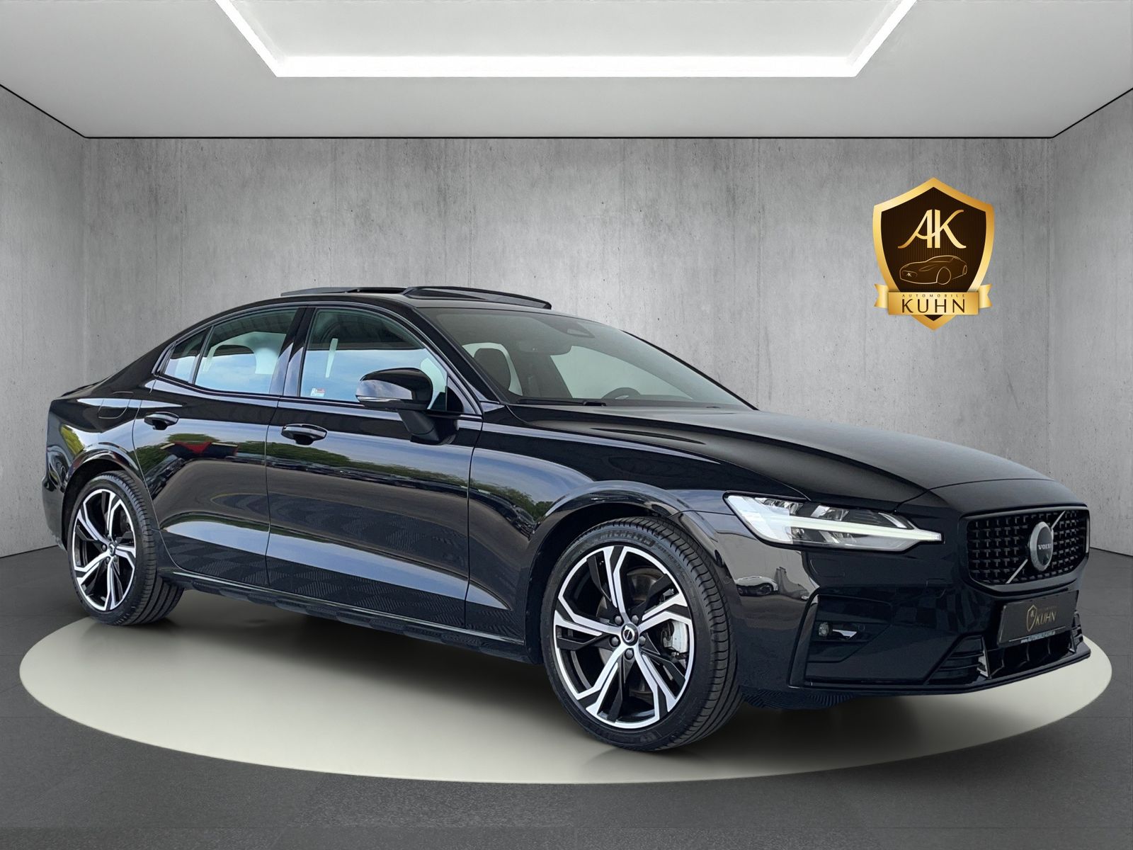 Volvo S60 ULTIMATE DARK*AWD*360° KAMERA*LED*HARMAN*