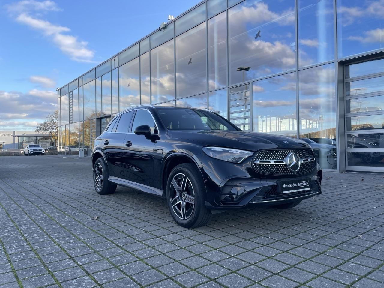 Mercedes-Benz GLC 300 e 4MATIC Pano SpurW LM S-Sitz ACC PDC