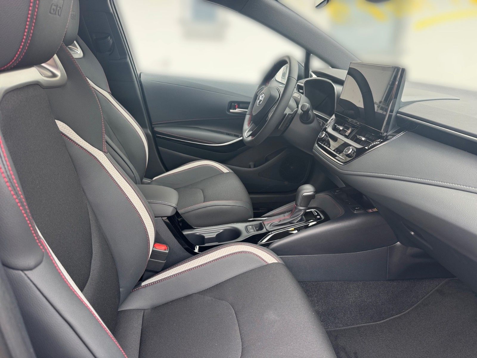 Toyota Corolla TS 2.0 Hybrid GR *SHZ* *LHZ* *PDC* *ACC*