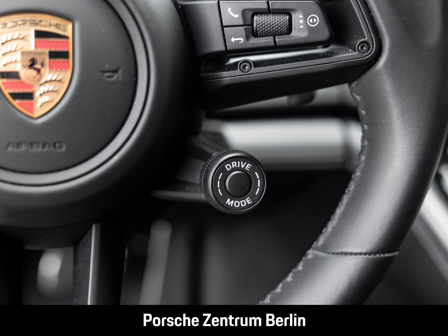 Porsche Panamera GTS Surround-View InnoDrive LED-Matrix
