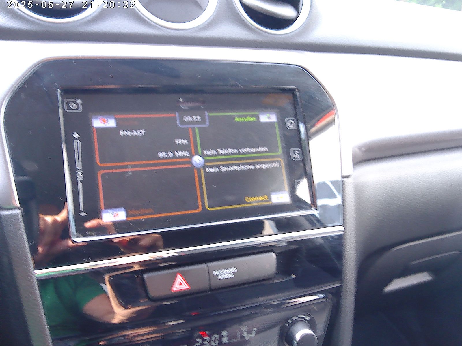 Suzuki Vitara 1.4 BOOSTERJET Hybrid 4x4 - Samsaru's Car Outlet