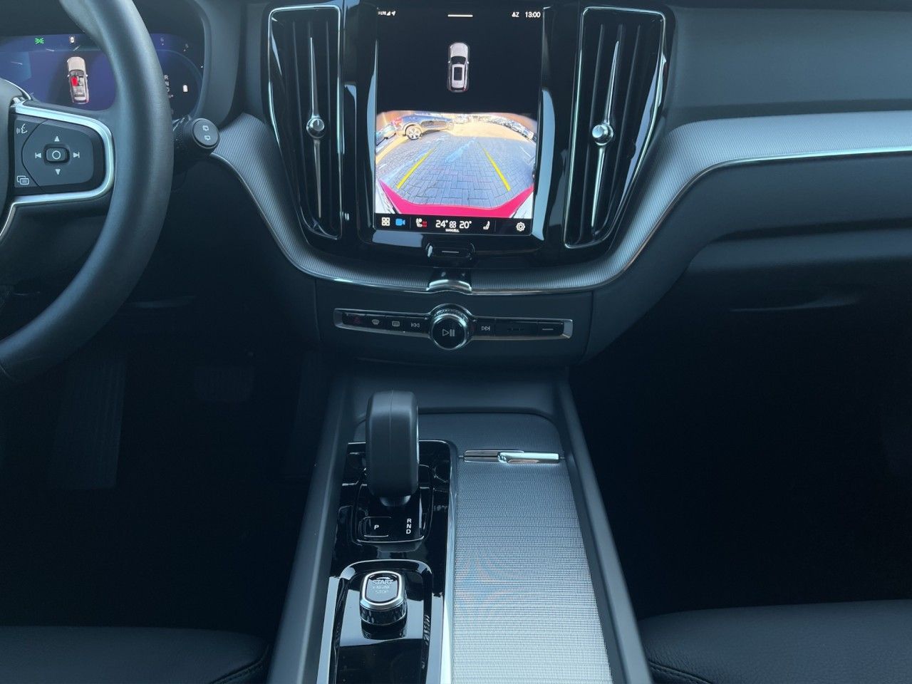 Volvo XC60 B4 Core/Leder/Navi/LED/BLIS/4xSHZ/hzb.LK