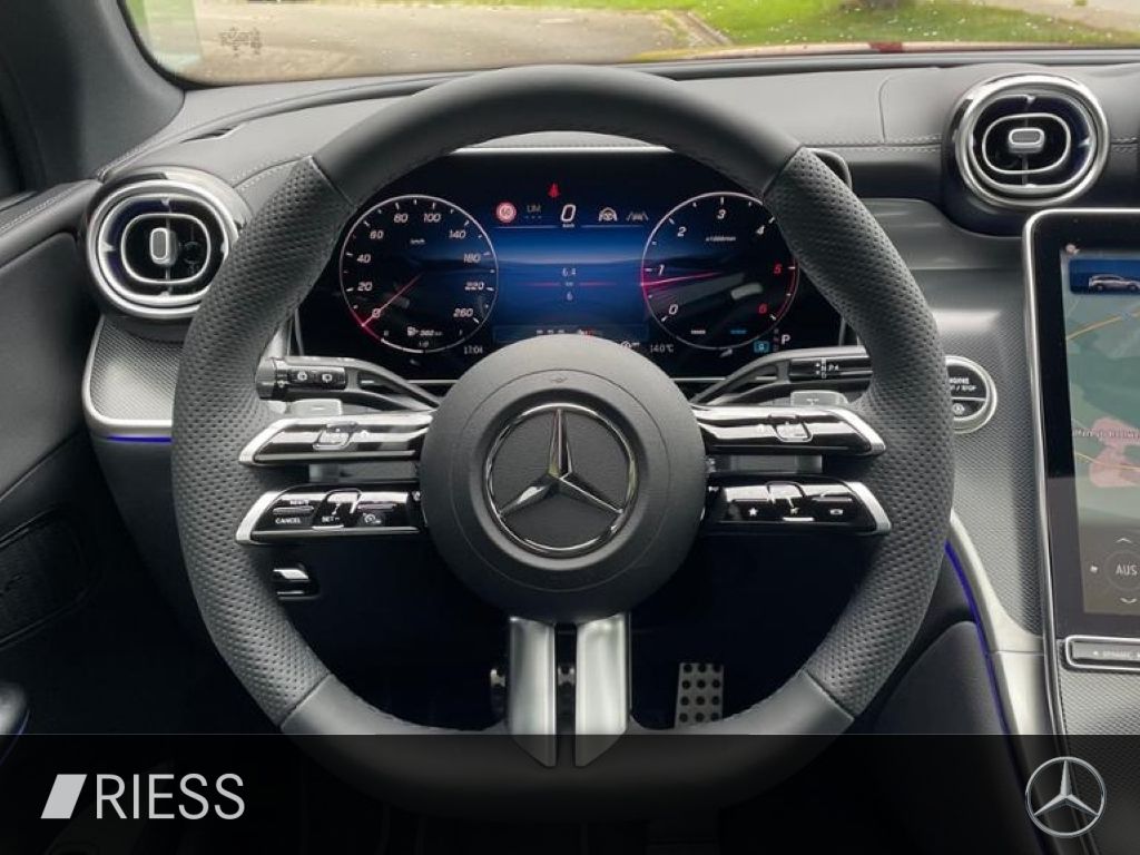 Mercedes-Benz GLC 300 d 4M AMG+AHK+PANO+20''+DISTR+MEM+DIGI+36