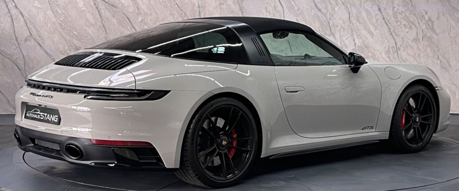 Porsche 911 Targa 4 GTS - Samsaru's Car Outlet